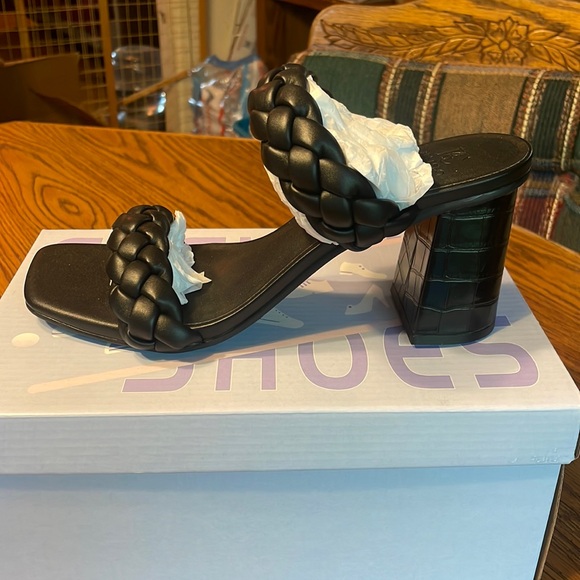 Black Braided Block Heel Sandals - Picture 1 of 8